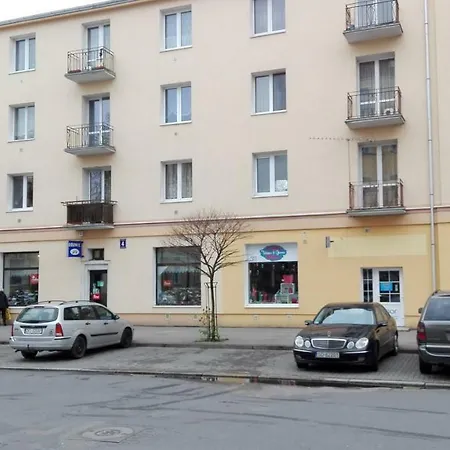 Mieszkanie Na Dworcowej Apartman *